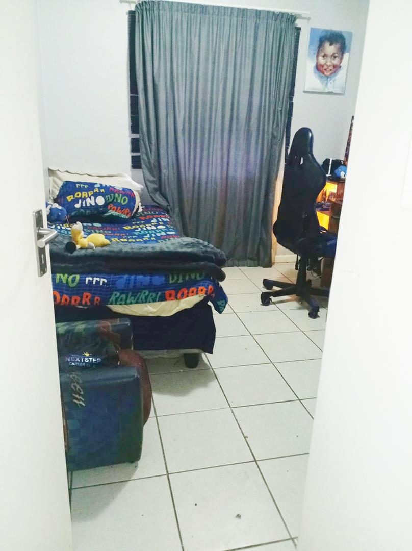 2 Bedroom Property for Sale in Idasvallei Western Cape